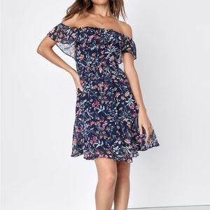 NWT Lulu’s My Favorite off the shoulder floral dress